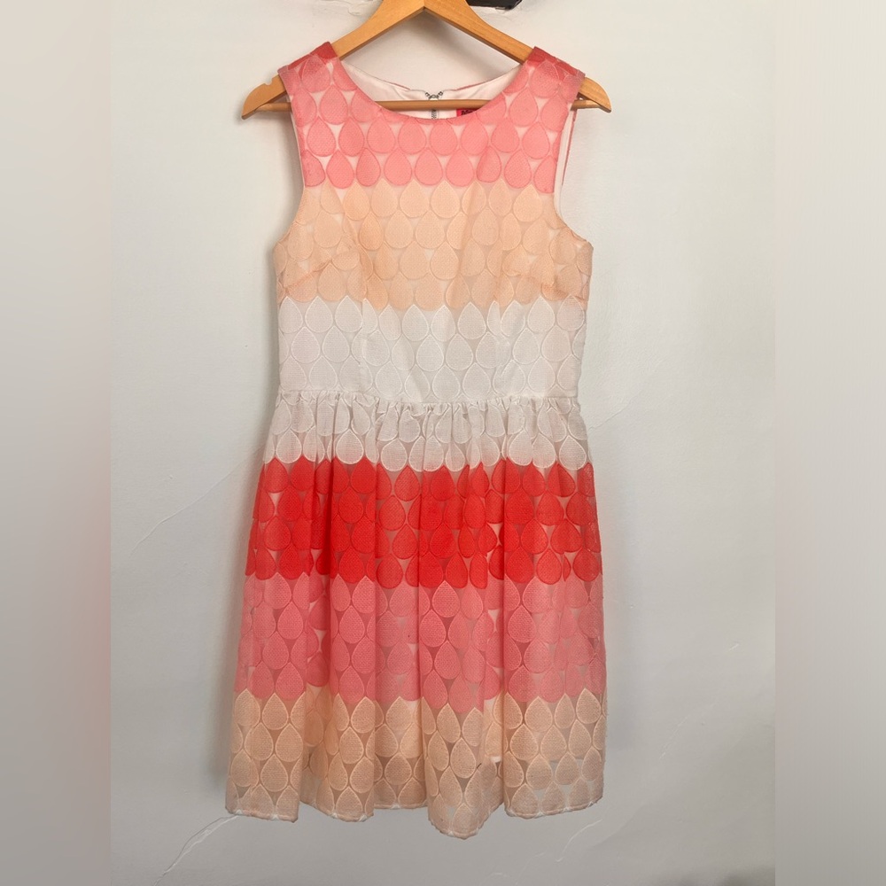 Betsey Johnson Lace Pink dress💕